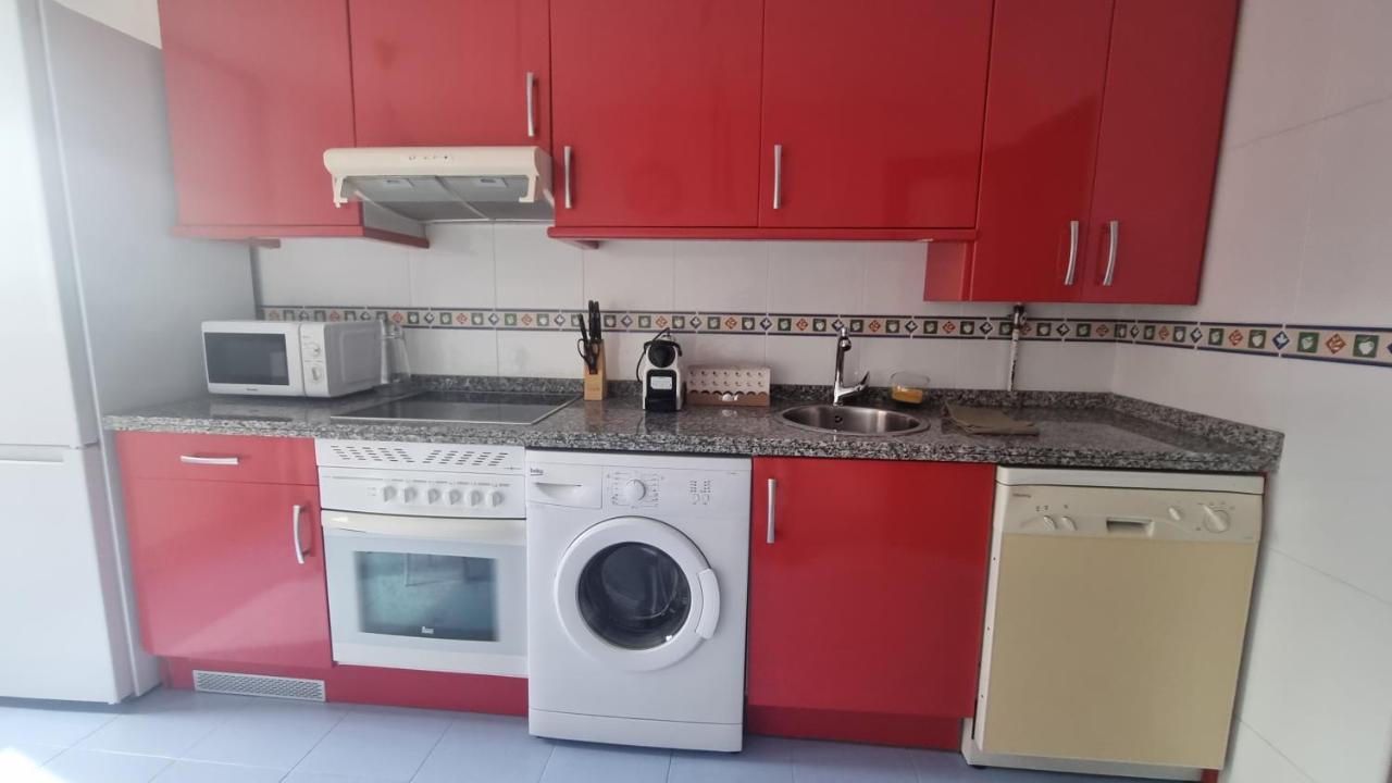Ferienwohnung Piso Zona Hospital 6 Personas Oviédo Exterior foto